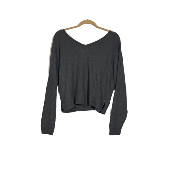 NWT Aeropostale Scoop Neck Sweater Gray Size Small - Picture 2 of 7